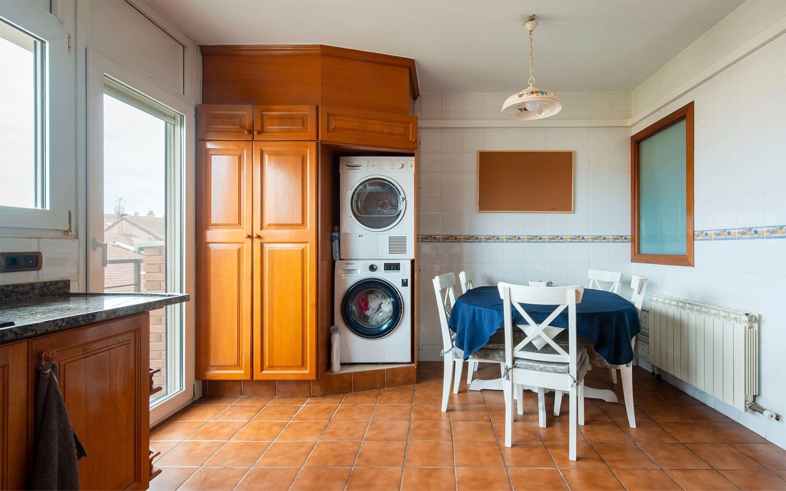 4 soveværelse Byhus til salg i Santpedor med garage - € 328.000 (Ref: 9061415)