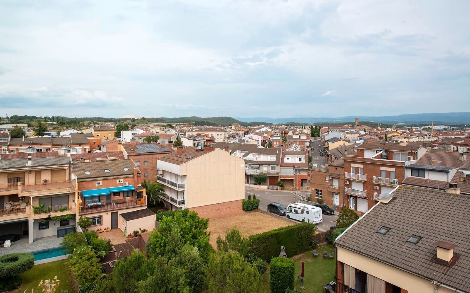 4 soveværelse Byhus til salg i Santpedor med garage - € 328.000 (Ref: 9061415)