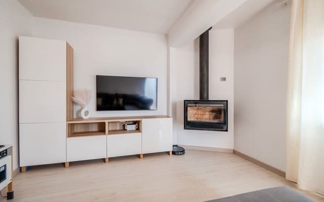 3 soverom Leilighet til salgs i Girona by - € 195 000 (Ref: 9064562)