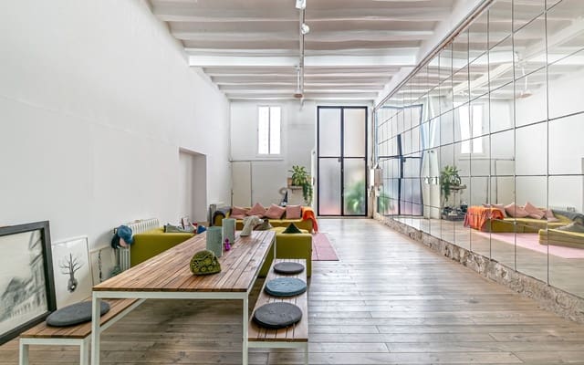 1 soveværelse Lejlighed til salg i Sant Antoni, Barcelona by - € 625.000 (Ref: 9086218)