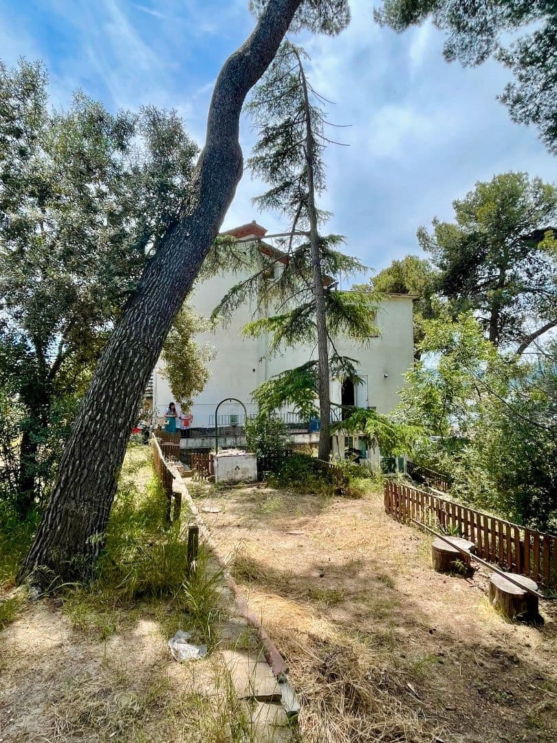 7 soveværelse Finca/Landehus til salg i Cerdanyola del Valles med garage - € 690.000 (Ref: 9101404)