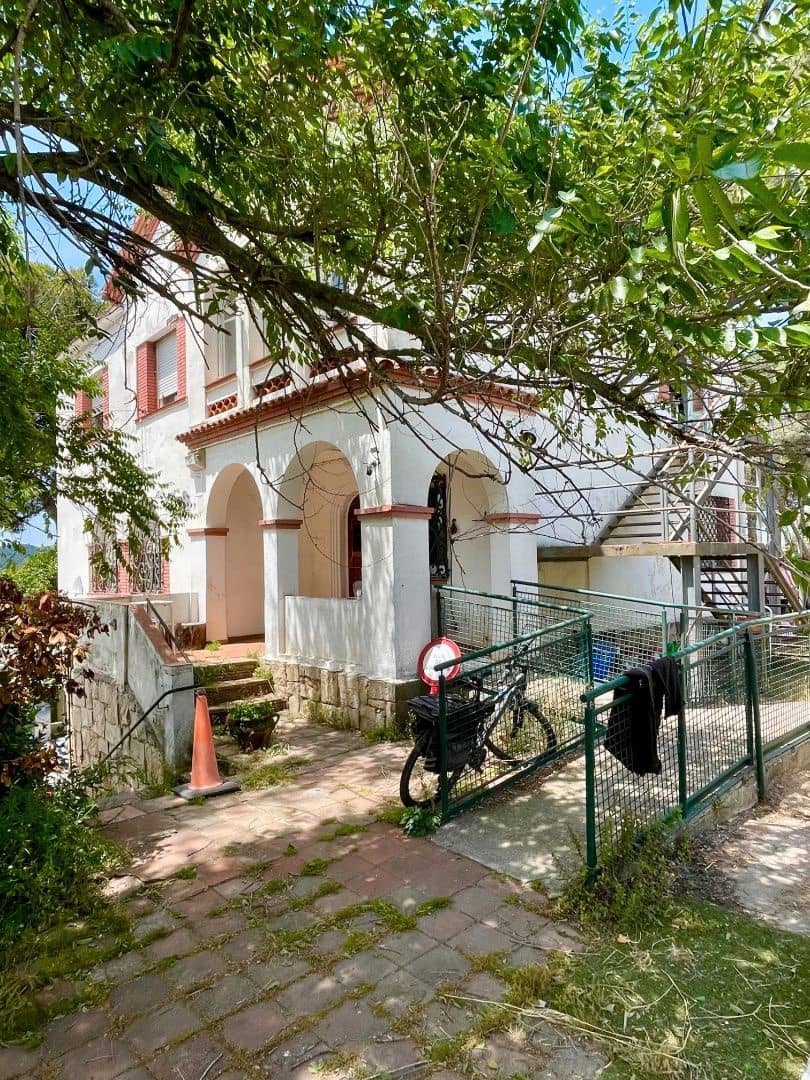 7 soveværelse Finca/Landehus til salg i Cerdanyola del Valles med garage - € 690.000 (Ref: 9101404)