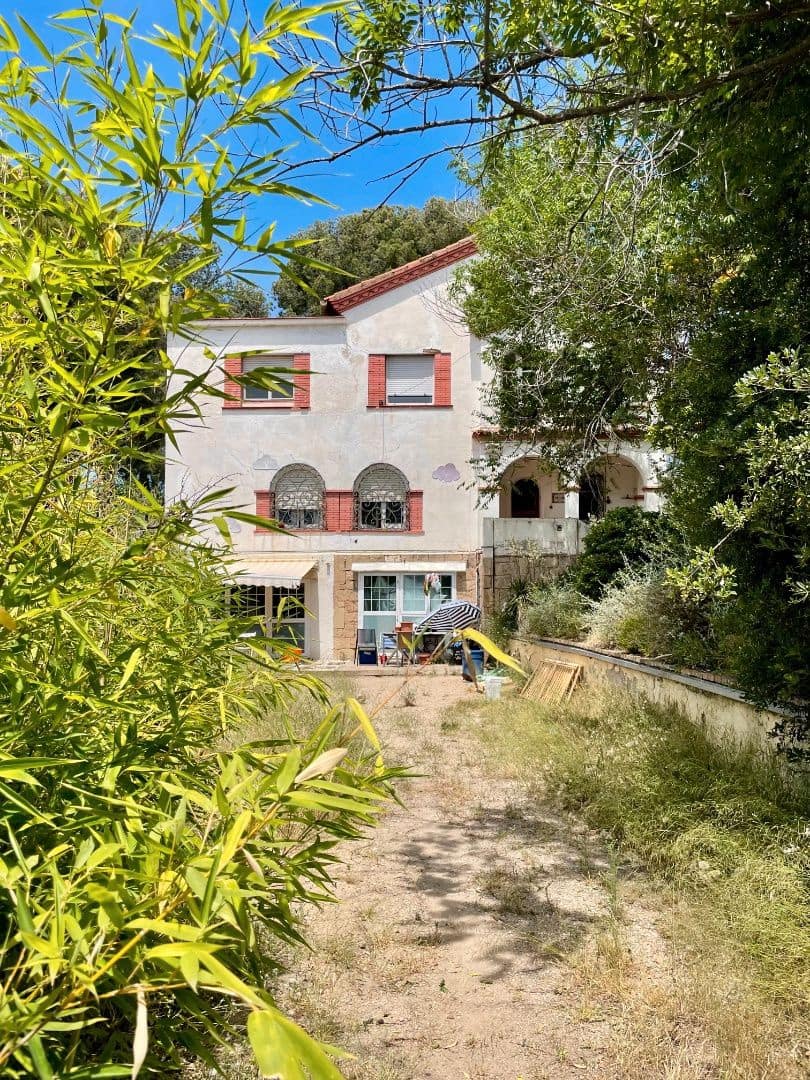 7 soveværelse Finca/Landehus til salg i Cerdanyola del Valles med garage - € 690.000 (Ref: 9101404)