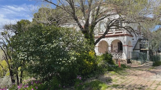 Finca/Casa Rural de 7 habitaciones en Cerdanyola del Vallès en venta con garaje - 660.000 € (Ref: 9101404)