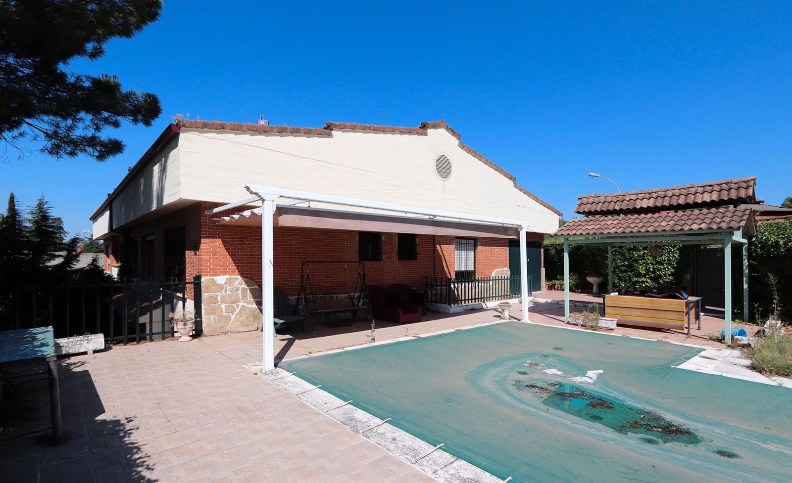 5 slaapkamer Villa te koop in Hoyo de Manzanares met zwembad - € 475.000 (Ref: 9115565)