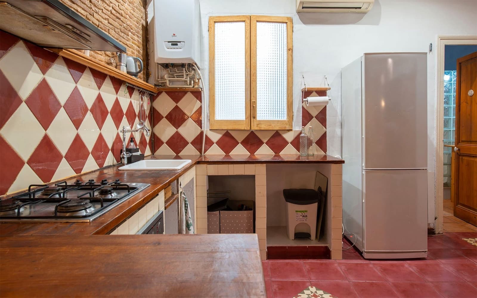 3 soveværelse Lejlighed til salg i Barcelona by - € 395.000 (Ref: 9118371)