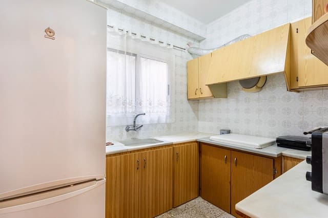 3 soveværelse Byhus til salg i Chiva med garage - € 139.700 (Ref: 9126265)