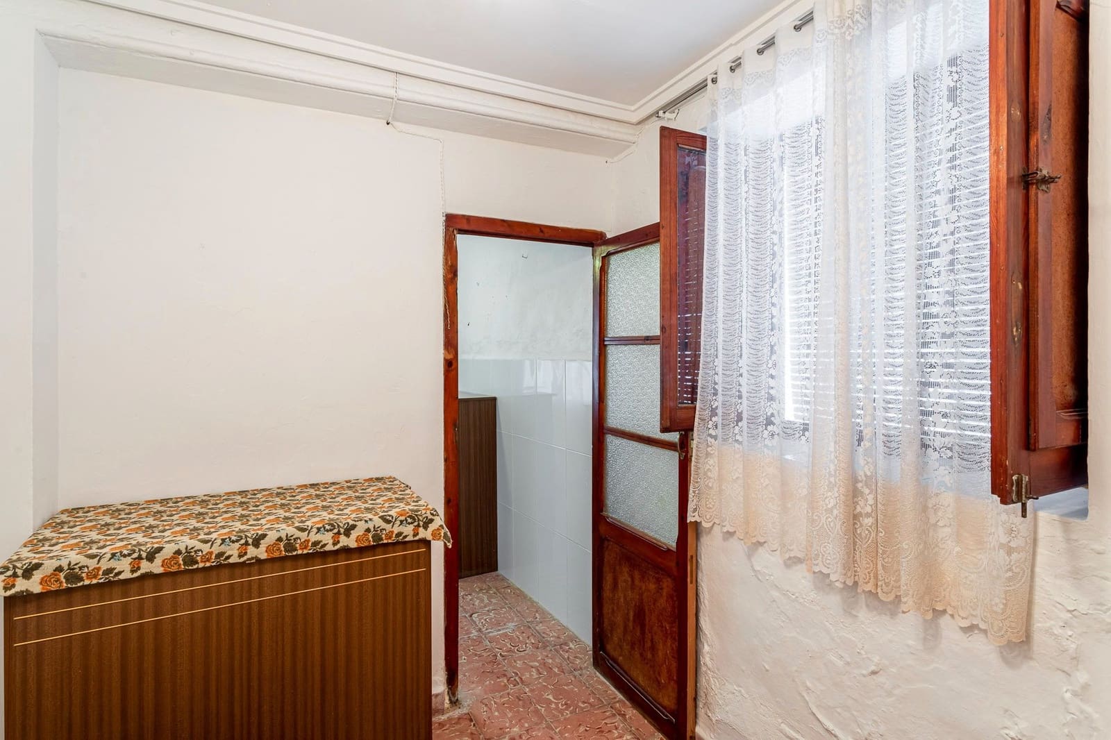 3 soverom Hus til salgs i Chiva med garasje - € 139 700 (Ref: 9126265)