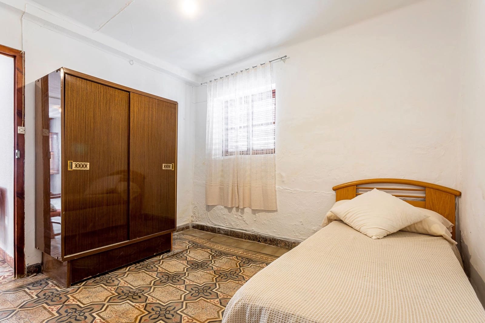 3 soverom Hus til salgs i Chiva med garasje - € 139 700 (Ref: 9126265)