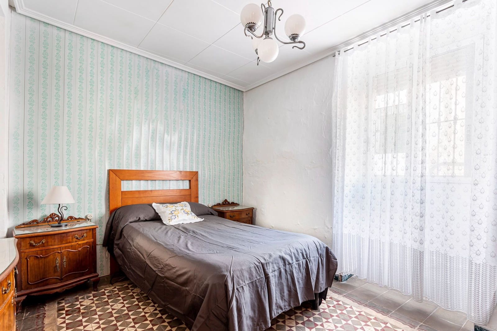 3 soverom Hus til salgs i Chiva med garasje - € 139 700 (Ref: 9126265)