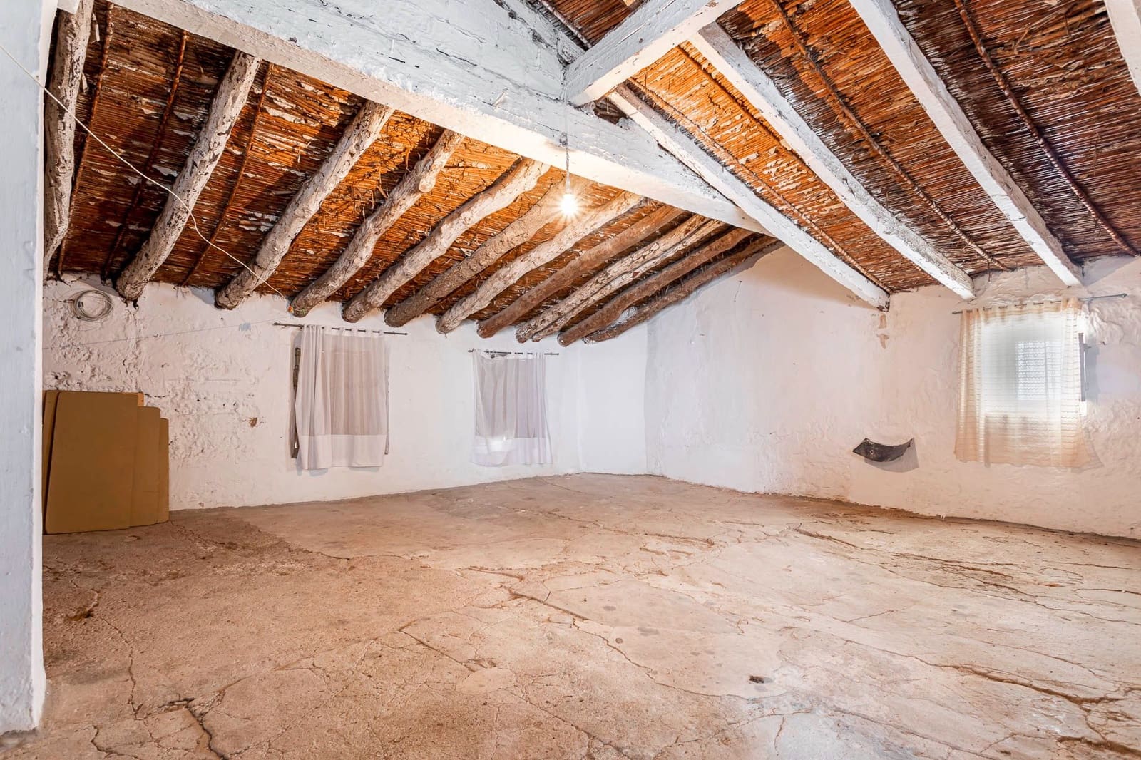 3 soverom Hus til salgs i Chiva med garasje - € 139 700 (Ref: 9126265)