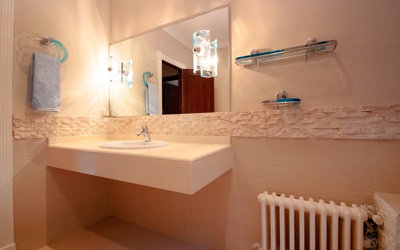 4 soveværelse Villa til salg i Albacete by med swimmingpool garage - € 425.000 (Ref: 9129284)