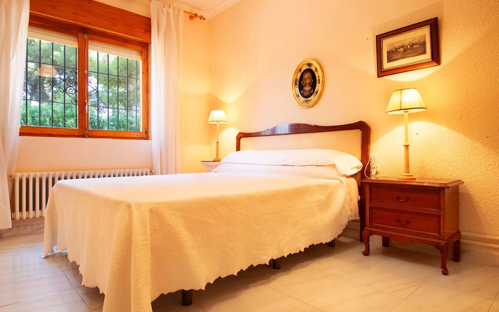 4 soveværelse Villa til salg i Albacete by med swimmingpool garage - € 425.000 (Ref: 9129284)