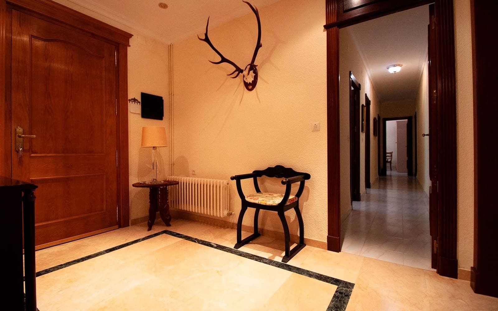 4 soveværelse Villa til salg i Albacete by med swimmingpool garage - € 425.000 (Ref: 9129284)