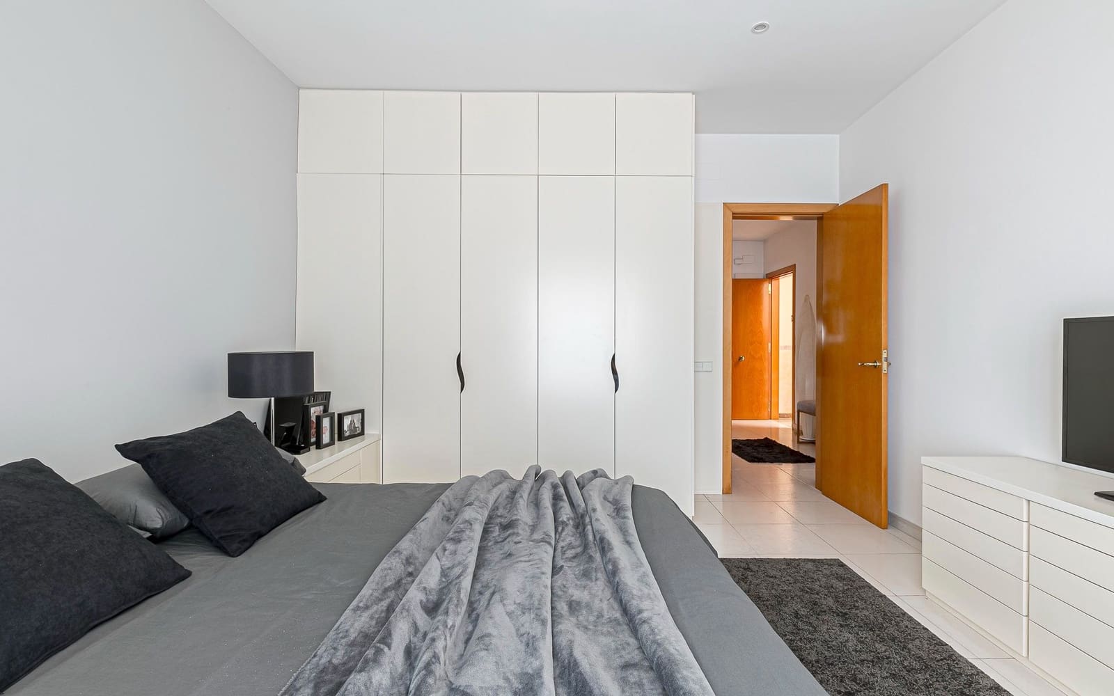 2 bedroom Flat for sale in Vilafranca del Penedes - € 278,000 (Ref: 9137626)