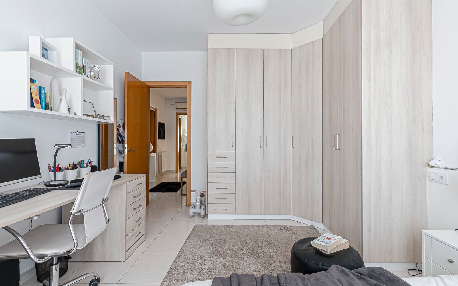 2 bedroom Flat for sale in Vilafranca del Penedes - € 278,000 (Ref: 9137626)