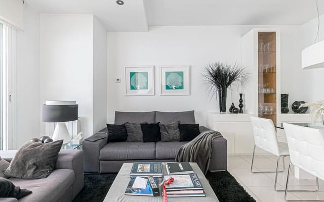 2 bedroom Flat for sale in Vilafranca del Penedès - € 278,000 (Ref: 9137626)