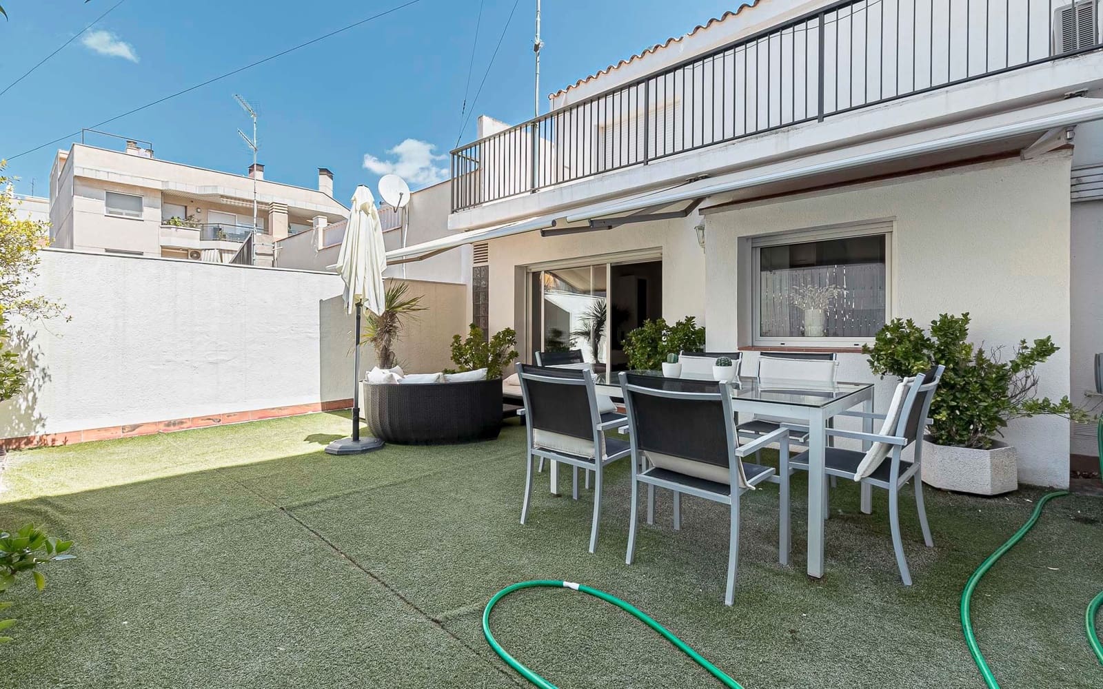 2 bedroom Flat for sale in Vilafranca del Penedes - € 278,000 (Ref: 9137626)