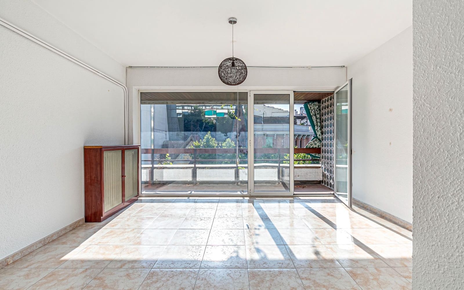 5 soveværelse Lejlighed til salg i Manresa - € 349.500 (Ref: 9138311)