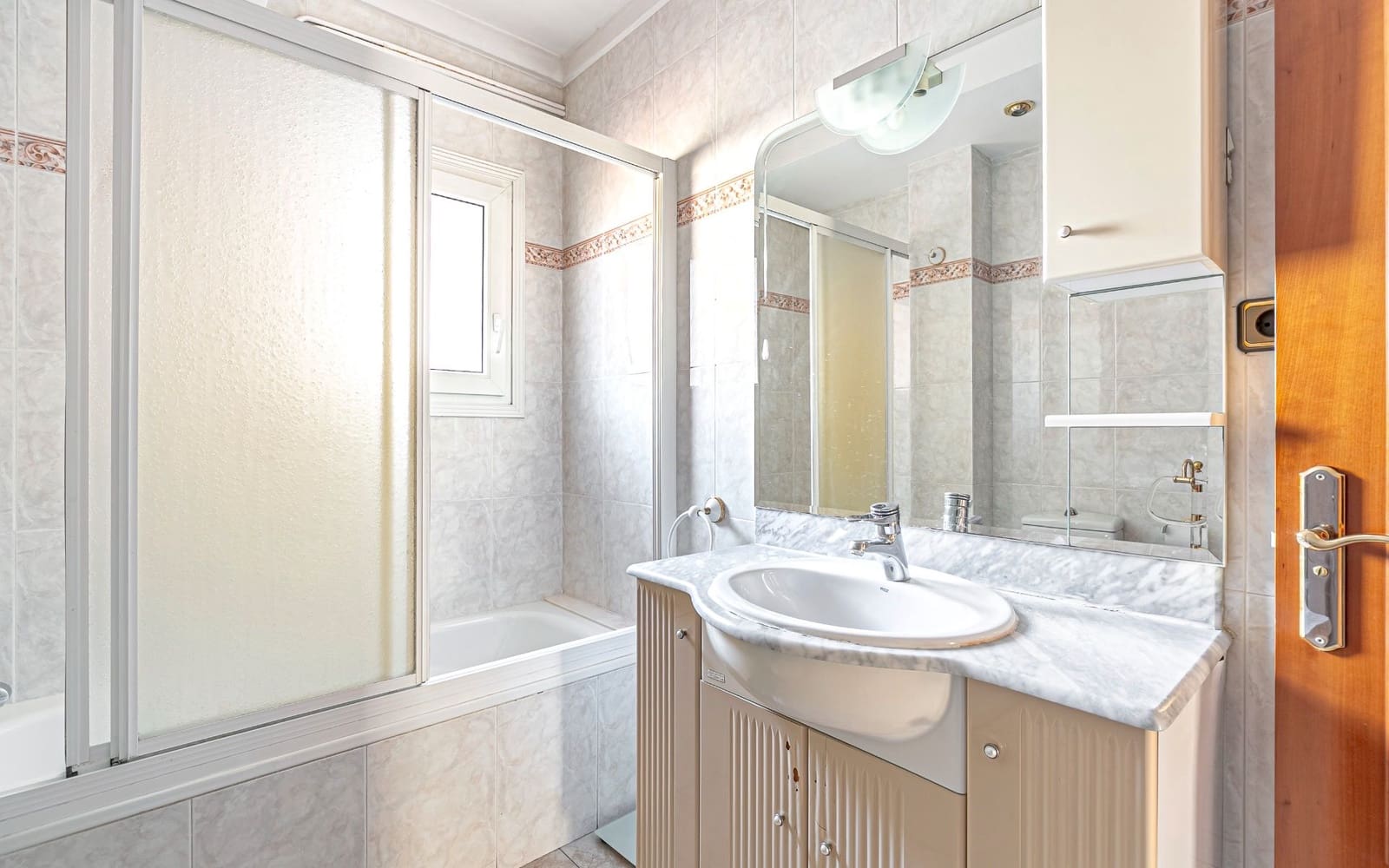 5 soveværelse Lejlighed til salg i Manresa - € 349.500 (Ref: 9138311)