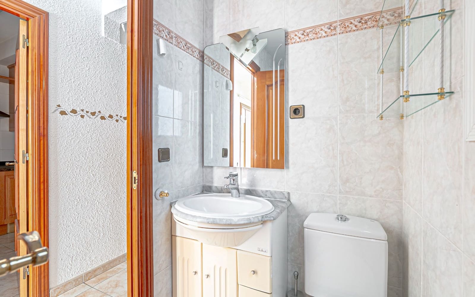 5 soveværelse Lejlighed til salg i Manresa - € 349.500 (Ref: 9138311)