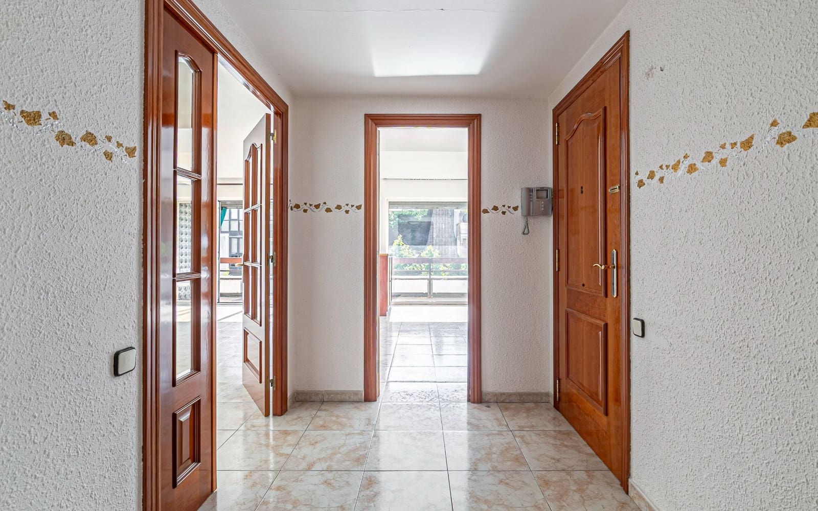 5 soveværelse Lejlighed til salg i Manresa - € 349.500 (Ref: 9138311)