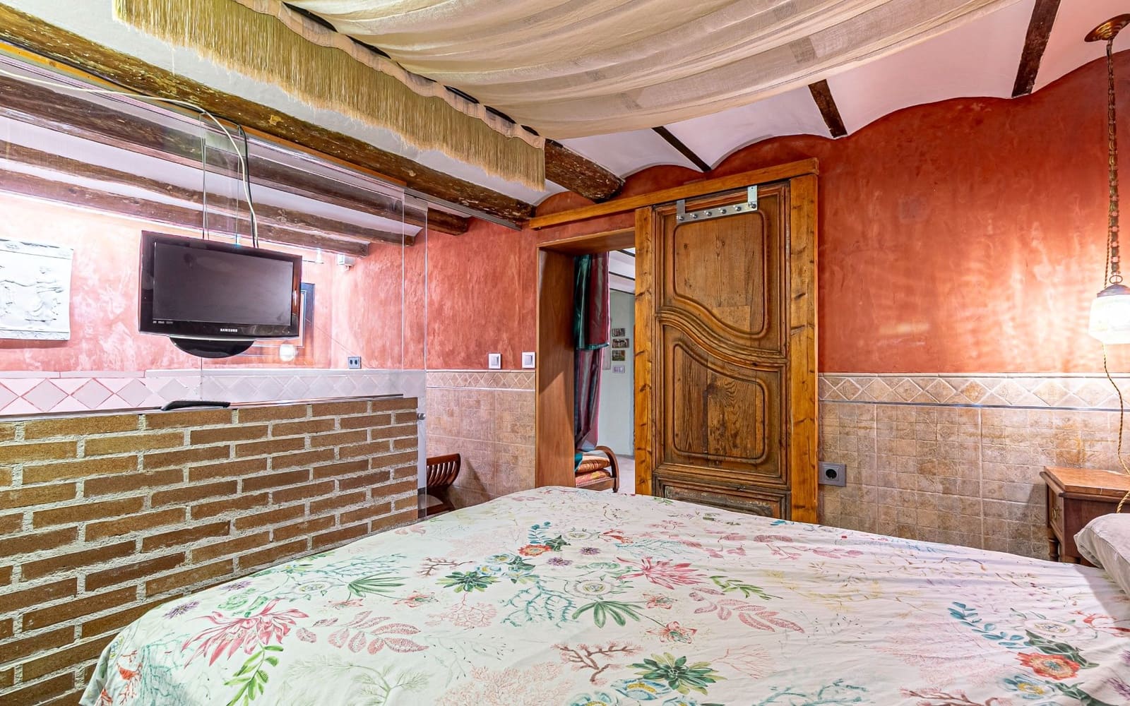 4 bedroom Apartment for sale in Barcelona city - € 798,000 (Ref: 9138501)