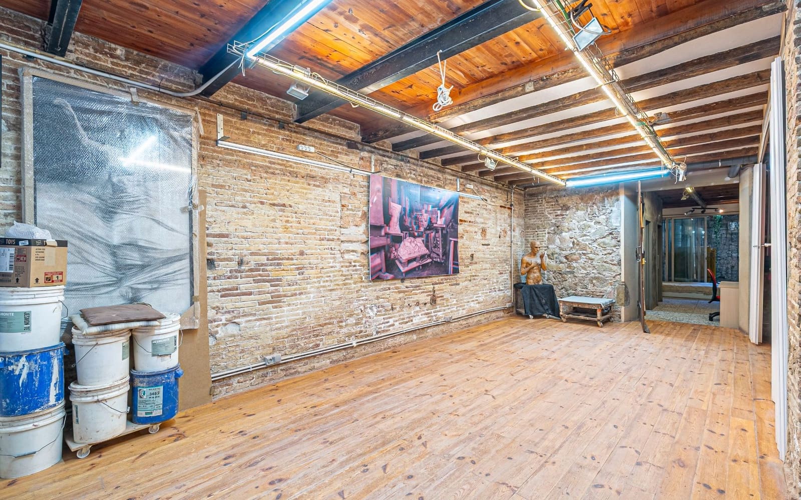 4 bedroom Apartment for sale in Barcelona city - € 798,000 (Ref: 9138501)