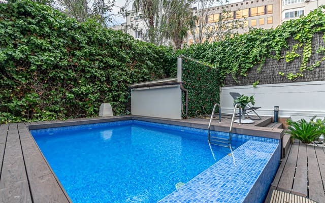Casa de 4 habitaciones en El Fort Pienc, Barcelona ciudad en alquiler con piscina garaje - 4.900 € (Ref: 9146346)