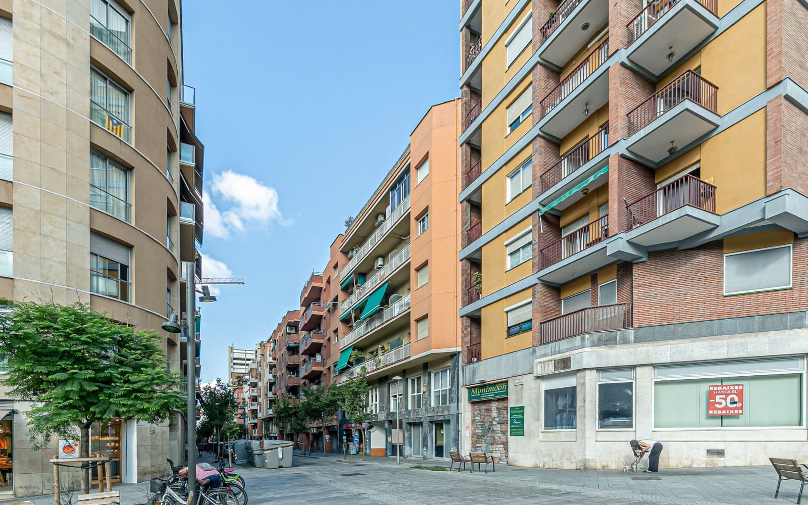 4 soverom Leilighet til salgs i Barcelona by med garasje - € 349 000 (Ref: 9164211)