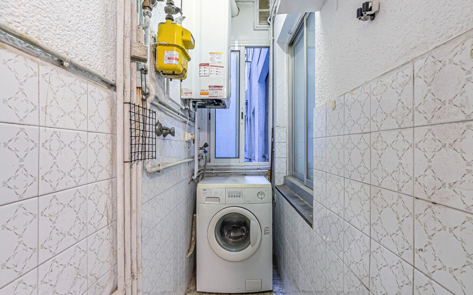 4 soverom Leilighet til salgs i Barcelona by med garasje - € 349 000 (Ref: 9164211)