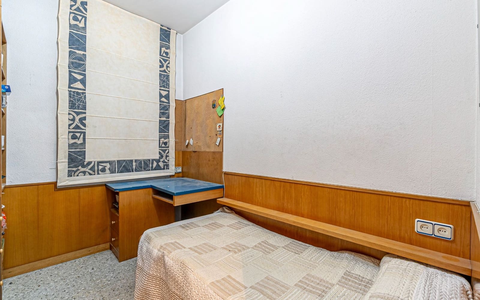 4 soverom Leilighet til salgs i Barcelona by med garasje - € 349 000 (Ref: 9164211)