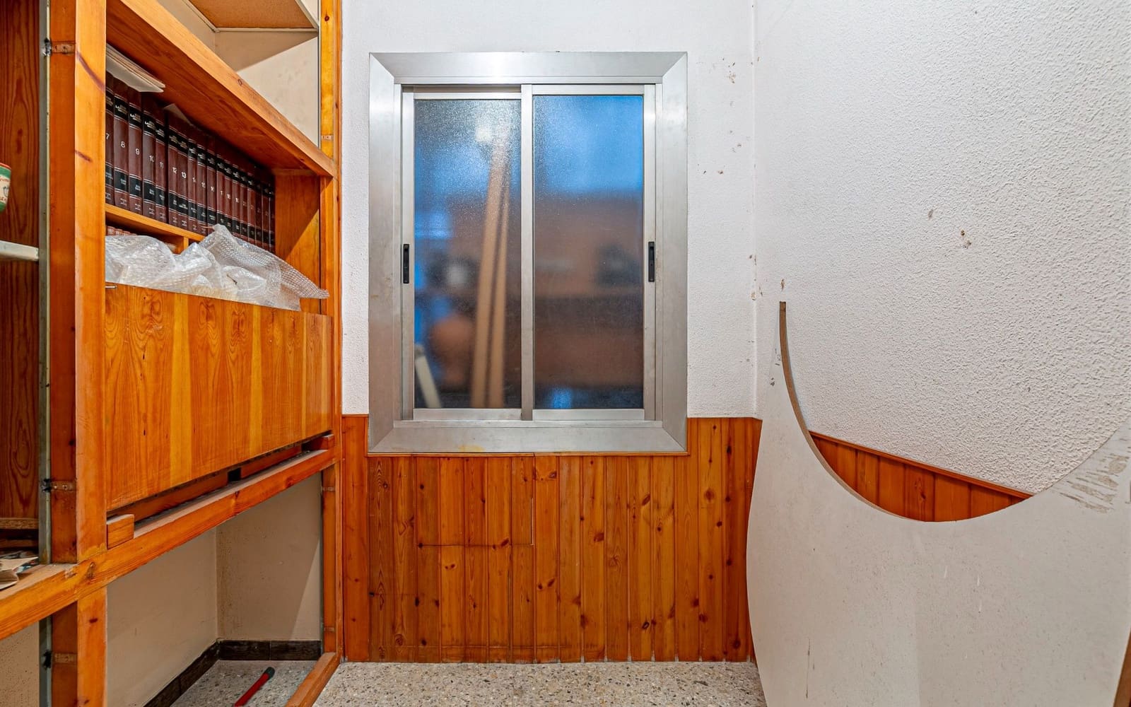 4 soverom Leilighet til salgs i Barcelona by med garasje - € 349 000 (Ref: 9164211)