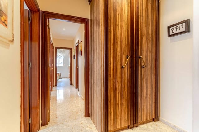 3 slaapkamer Flat te koop in Loja - € 134.900 (Ref: 9164212)