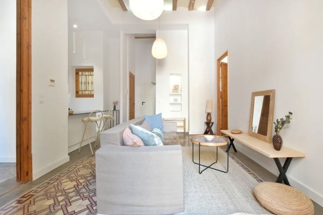 2 soveværelse Lejlighed til salg i El Barri Gòtic, Barcelona by - € 435.000 (Ref: 9180068)