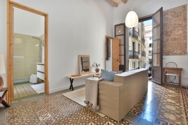 2 soveværelse Lejlighed til salg i El Barri Gòtic, Barcelona by - € 435.000 (Ref: 9180068)