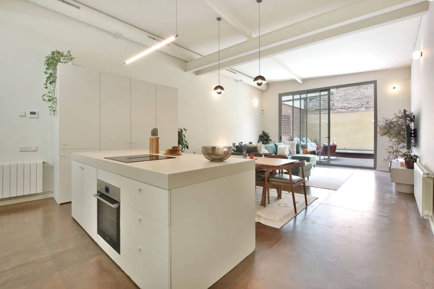 2 soveværelse Lejlighed til salg i Barcelona by med swimmingpool - € 1.500.000 (Ref: 9181293)