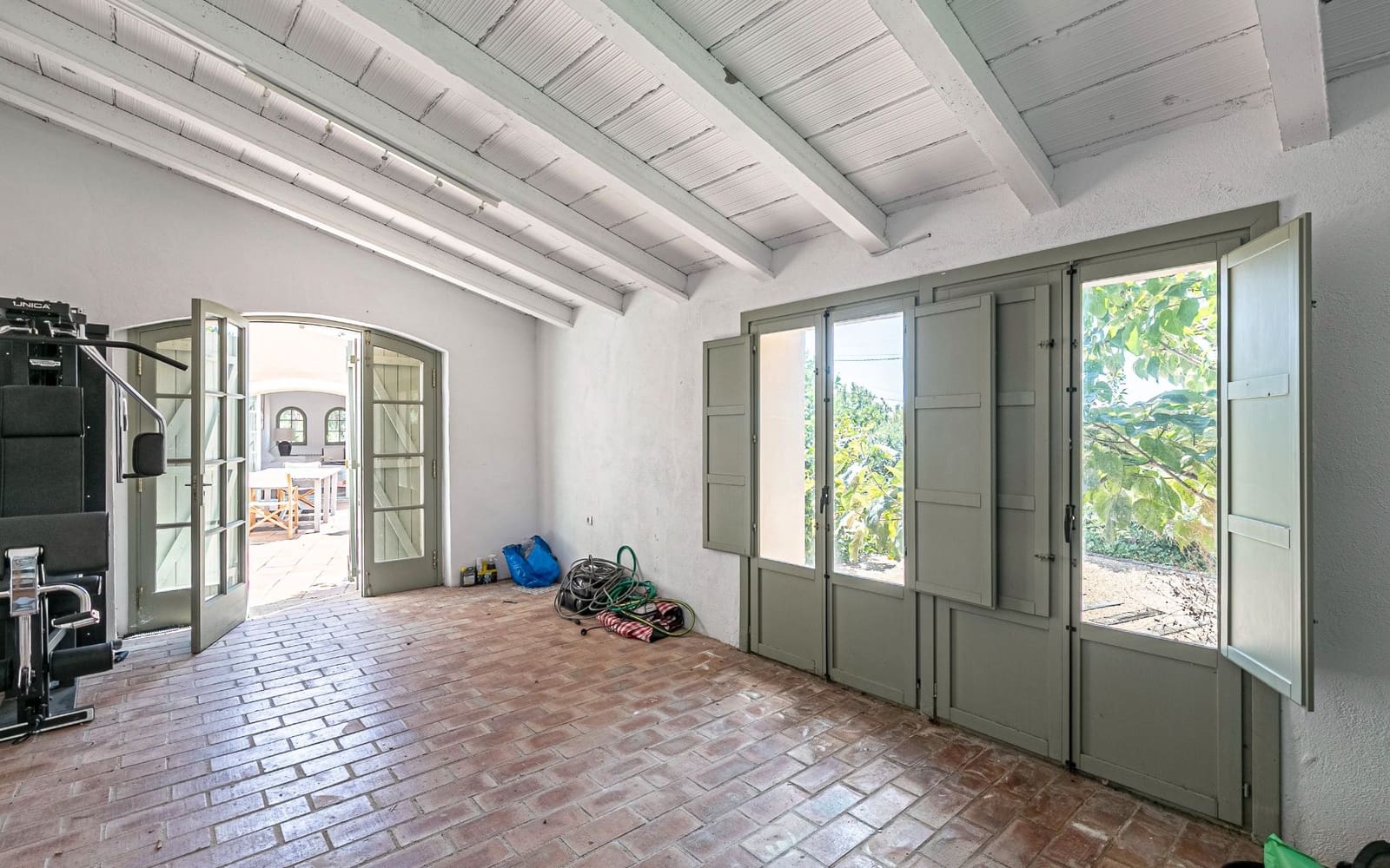 5 soverom Finca/Herregård til salgs i Torrelles de Foix med svømmebasseng garasje - € 1 250 000 (Ref: 9183923)