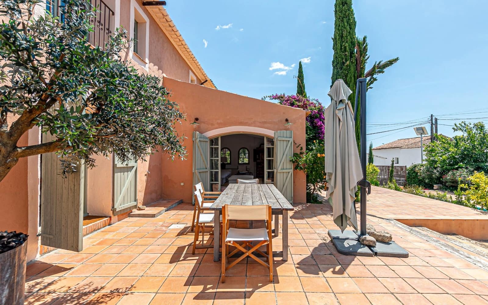 5 soverom Finca/Herregård til salgs i Torrelles de Foix med svømmebasseng garasje - € 1 250 000 (Ref: 9183923)