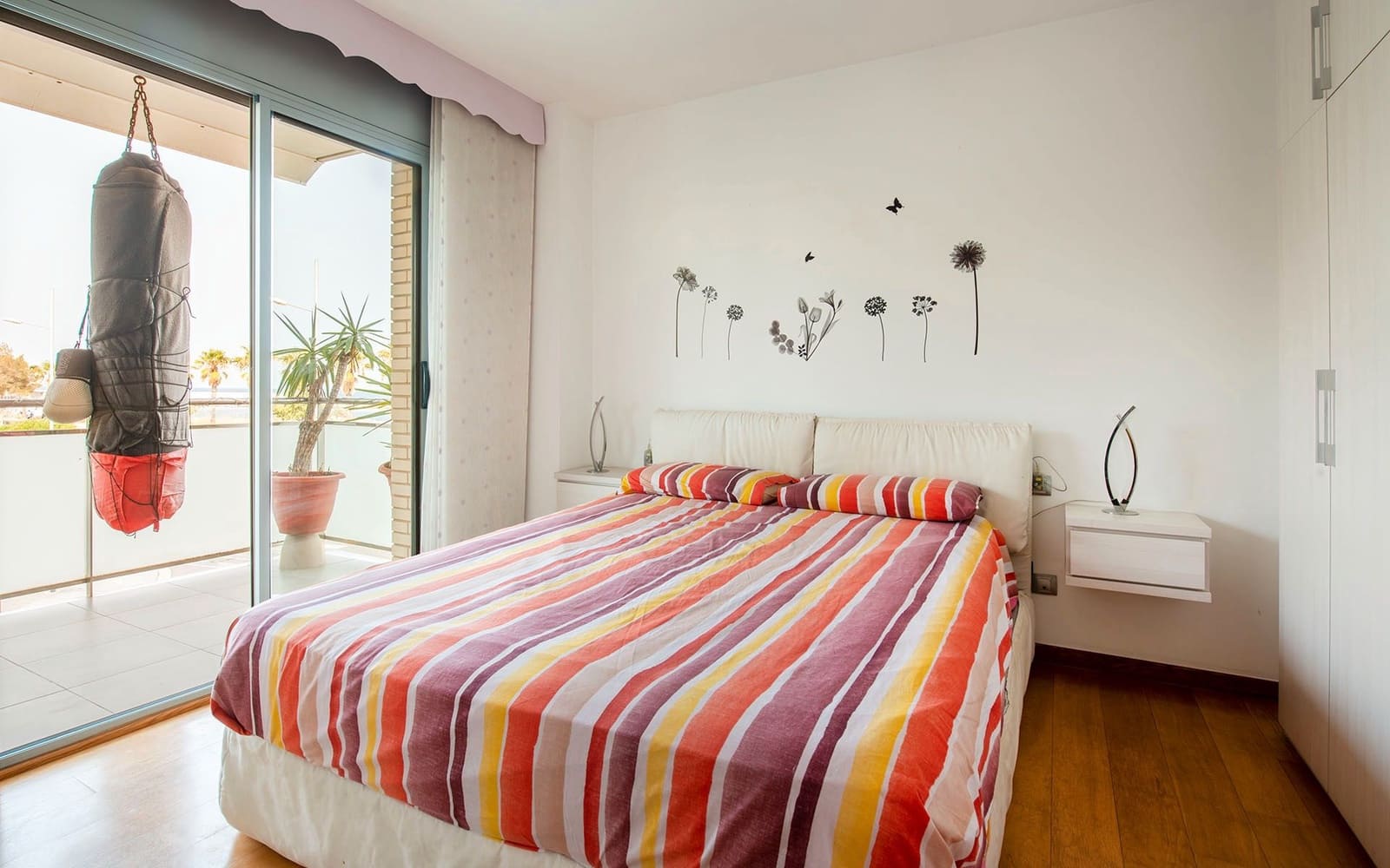 3 soveværelse Lejlighed til salg i Badalona med swimmingpool - € 530.000 (Ref: 9186162)