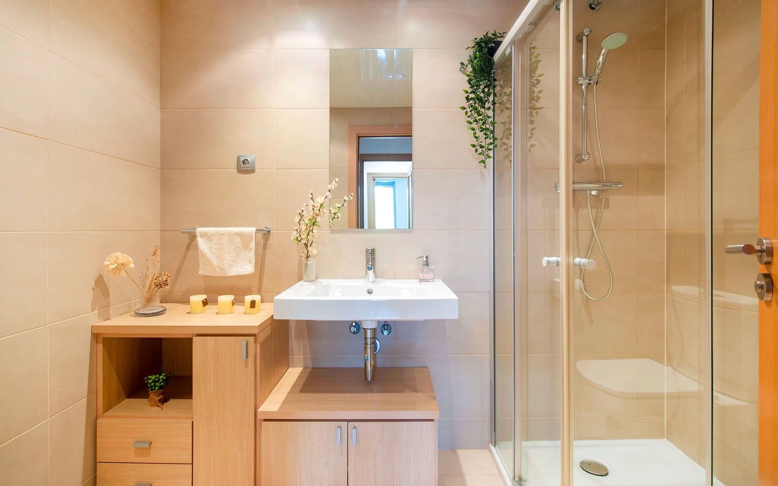 3 soveværelse Lejlighed til salg i Badalona med swimmingpool - € 530.000 (Ref: 9186162)