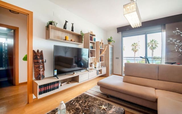 3 soveværelse Lejlighed til salg i Badalona med swimmingpool - € 559.000 (Ref: 9186162)