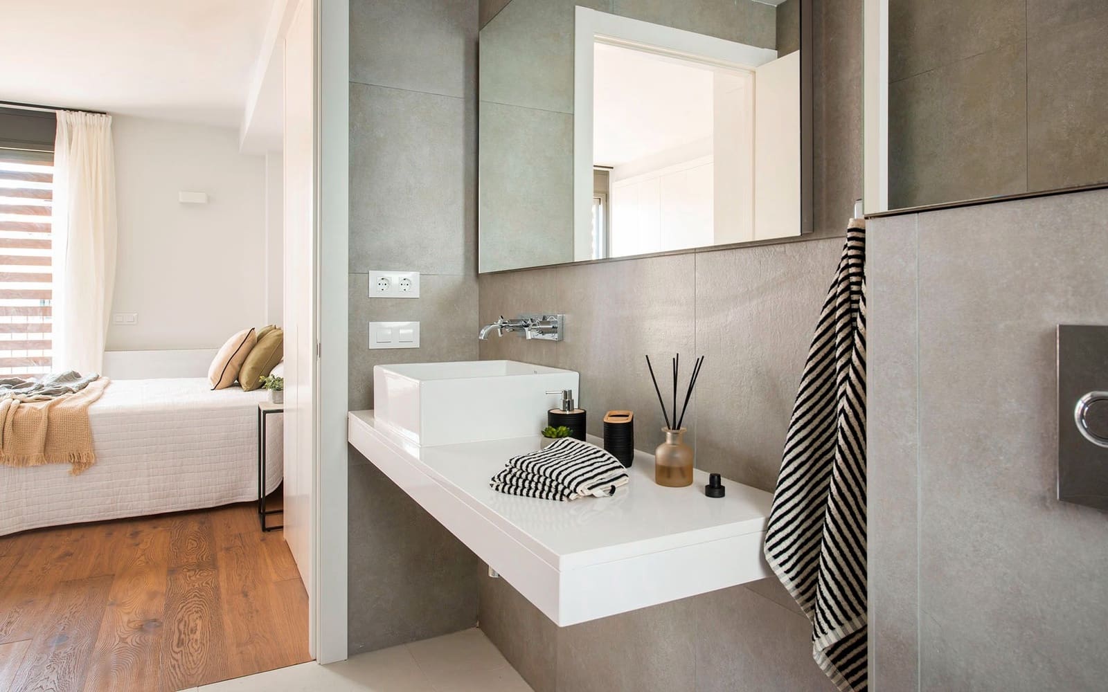 3 sypialnia Penthouse do wynajęcia w Miasto Barcelona - 3 200 € (Ref: 9190546)