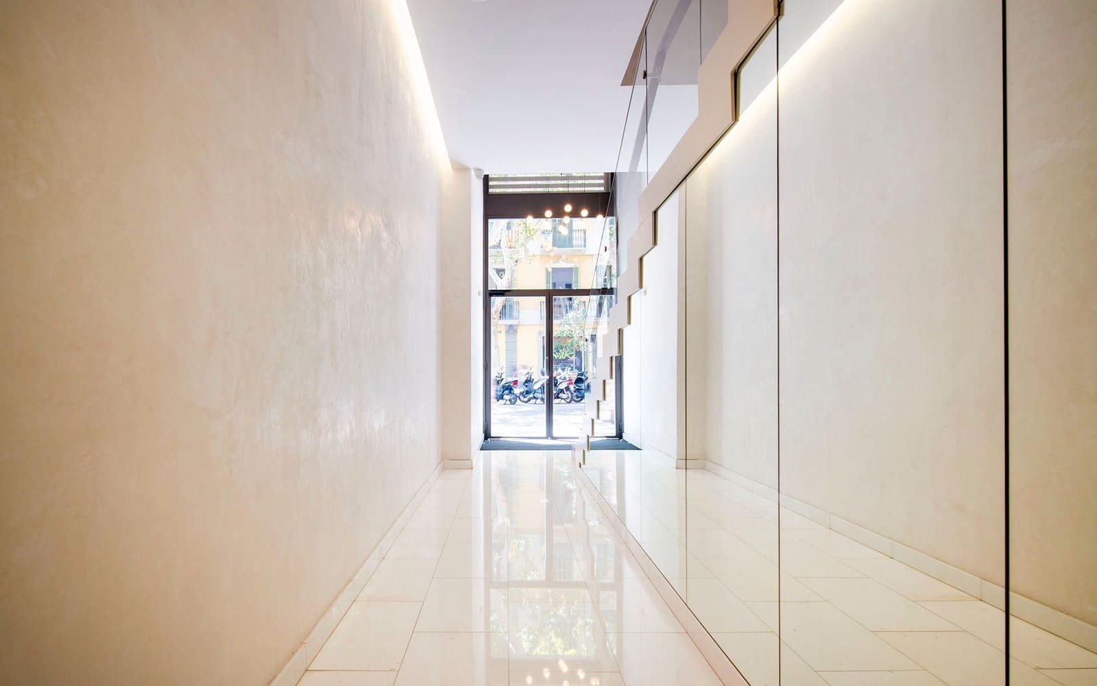 3 sypialnia Penthouse do wynajęcia w Miasto Barcelona - 3 200 € (Ref: 9190546)