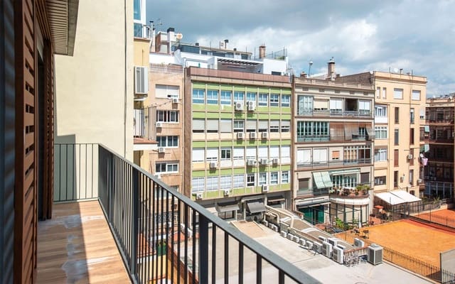 3 quarto Penthouse para arrendar em L'Antiga Esquerra de L'Eixample, Barcelona cidade - 3 200 € (Ref: 9190546)