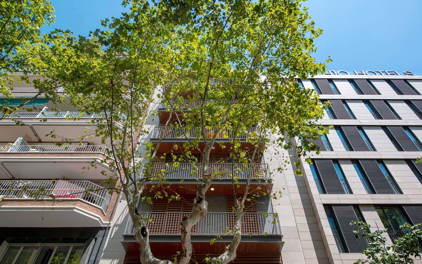 3 sypialnia Penthouse do wynajęcia w Miasto Barcelona - 3 200 € (Ref: 9190546)