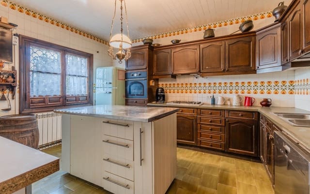 3 makuuhuone Huvila myytävänä paikassa Calonge i Sant Antoni mukana 
autotalli - 600 000 € (Ref: 9191782)