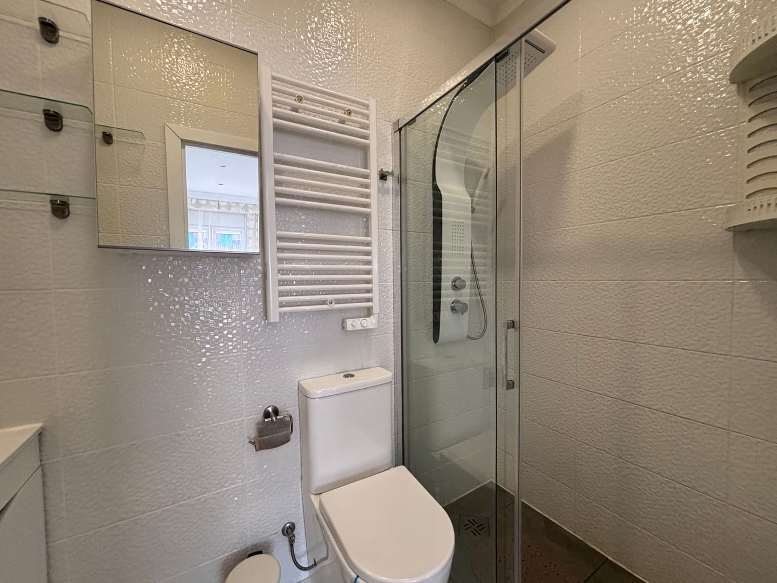 4 soverom Leilighet til salgs i Badalona med garasje - € 345 000 (Ref: 9196294)