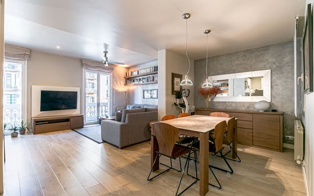 3 soverom Leilighet til salgs i La Dreta de L'Eixample, Barcelona by - € 795 000 (Ref: 9196993)