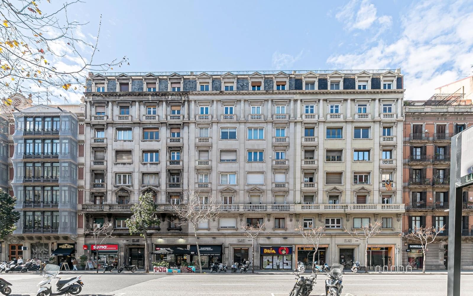 3 soverom Leilighet til salgs i Barcelona by - € 795 000 (Ref: 9196993)